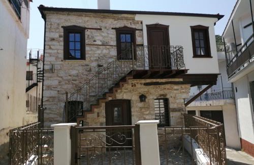 Kallirakhi Apartment | Mama's Home, Kallirachi Village