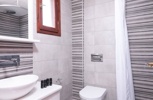 Emporio House | Mandilaria Studios