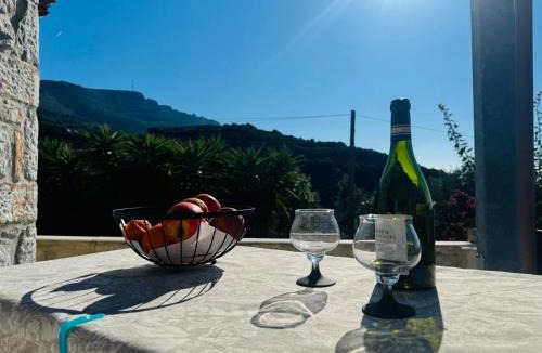 Omales House | Mani Beach House