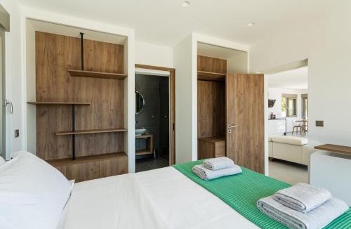 Lefktron Villa | Manitennisvillas