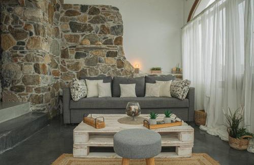 Gourna House | Manos' Edem