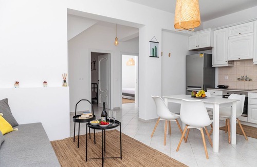 Naxos Town Apartment | Manouk's - Two Bedroom Apartment