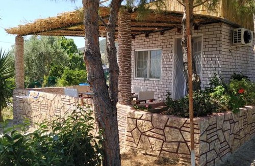 Volos House | Marathos Hill