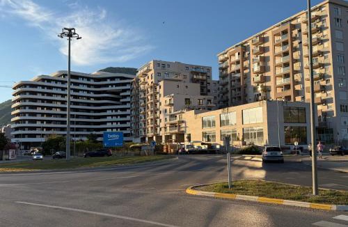 Zeljeznica Apartment | Marble Home