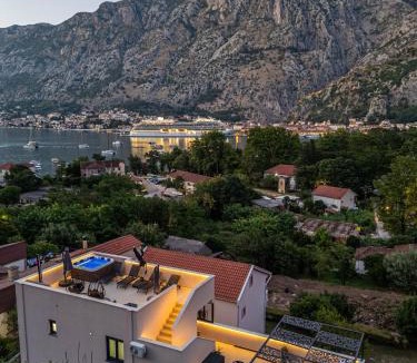 Skaljari Apartment | Marea DeLuxe Apartments
