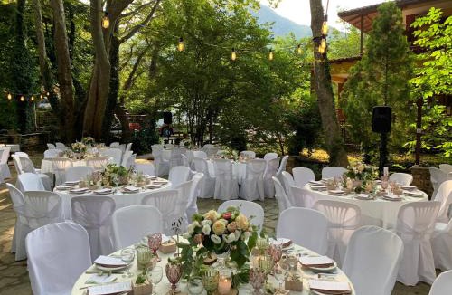 Naousa Hotel | Margaret's Island Hotel