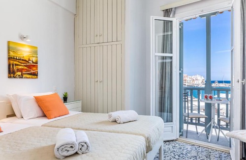 Skopelos Town House | Marialena Rooms