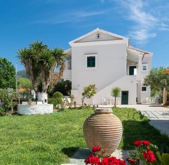 Acharavi Apartment | Marias Seaside Apartments