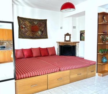 Vation House | Marias Traditional House