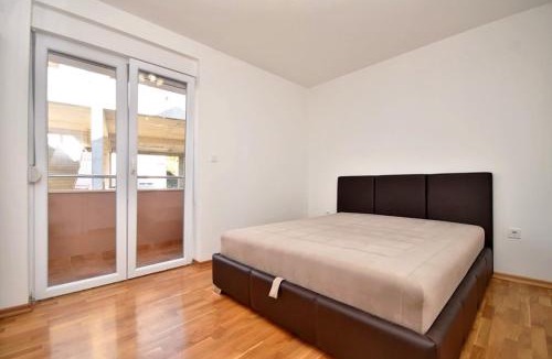 Igalo Apartment | Marija