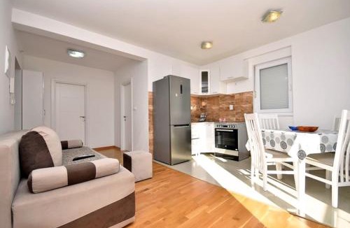 Igalo Apartment | Marija