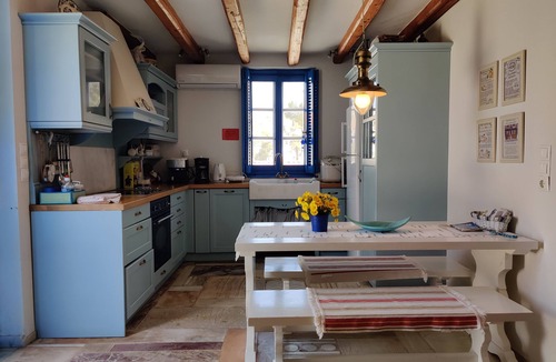 idhra House | Marilia House
