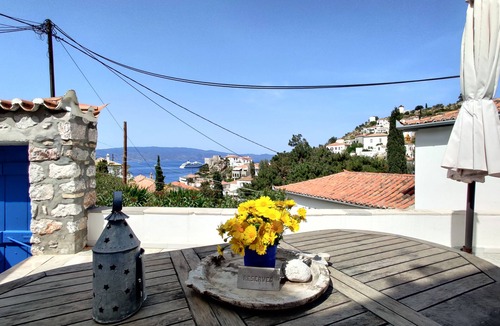 idhra House | Marilia House