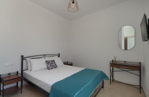 Livadi Apartment | Marilia Studios