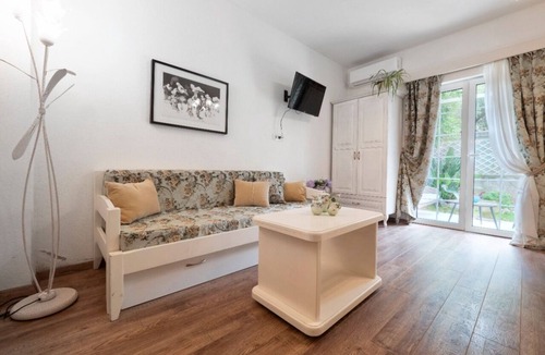 Golubovina Apartment | Marinero Apartments- Ground floor Studio 9