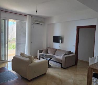 Qeparo Apartment | Mario Guest House