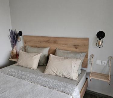 Nea Fokaia Apartment | Marivar living