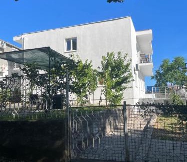 Zgrade Apartment | Mariyka Apartaments 2
