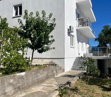 Zgrade Apartment | Mariyka Apartaments 2