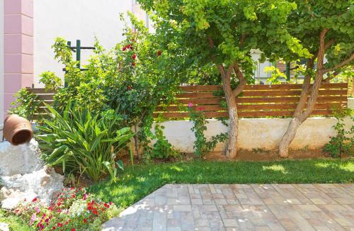 Spata-Artemida House | Markella's House near Athens Airport and Vravrona Beach