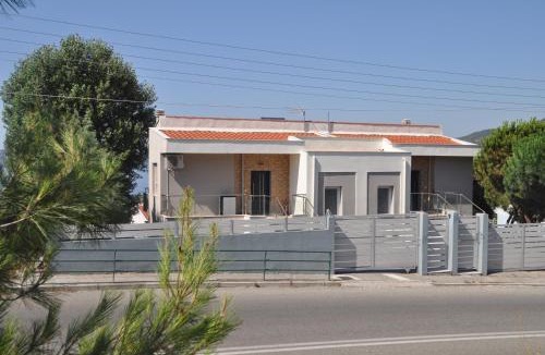 Palaio Tsifliki House | Markellas Summer House