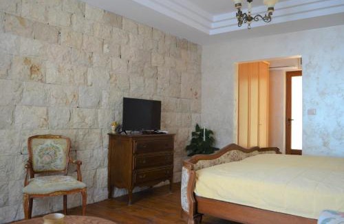 Donje Polje Hotel | Markovic Winery and Estate apartments