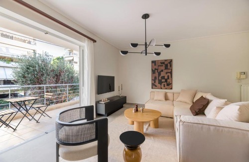 Amarousion Apartment | Marousi 2BR Prestige Apartment by UPSTREET