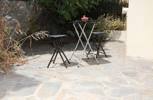 Plomari House | Mary's Villas, relaxing place in Plomari