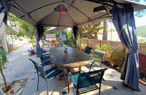 Bigovo Apartment | Maslinada - Studio in peaceful fisherman village Bigova