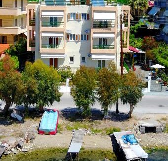 Poros Apartment | Matrona Apartments