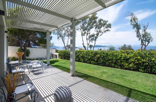 Kontos Cottage | Maya Luxury Suite, Cottage