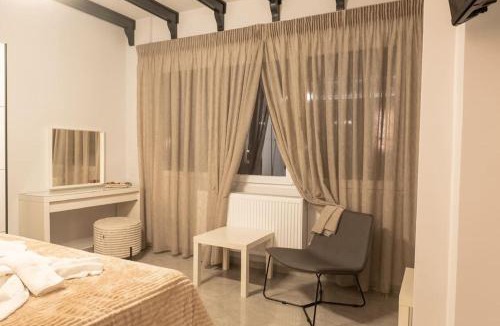 Drama Apartment | Maybe Home suite apartments No3