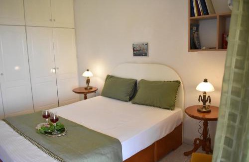 Lithakia House | Mayra Apartment