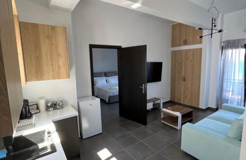 Spata-Artemida Apartment | MEDORA By the Sea Near Airport
