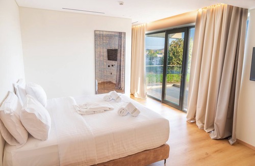 Agios Serafim Hotel | Megara Hotel