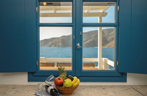 Aegiali Apartment | Melania House - Amorgiani Gi
