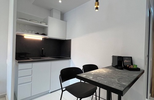 Paliouri House | Melite Luxury Rooms & Apartments