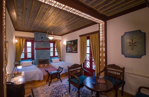 Asprangeloi Hotel | Meliteion traditional Hotel