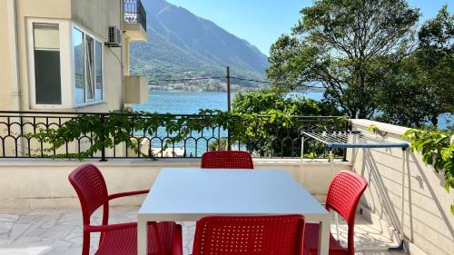 Dobrota Apartment | Melodia del Mare