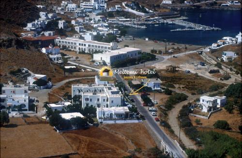 Loutra Hotel | Meltemi Hotel Kythnos-Loutra