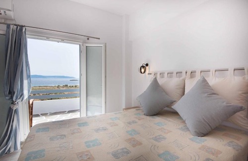 Chrissi Akti Apartment | Meltemi2