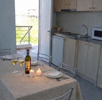 Neapoli Apartment | Memories Studio