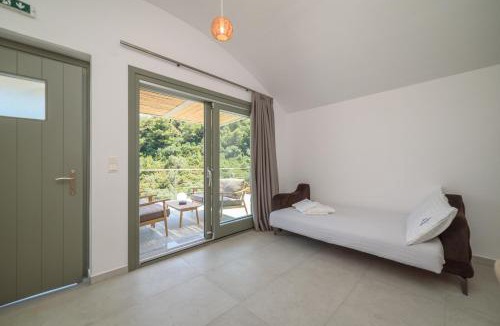 Kali Vrysi Hotel | Menagia Village