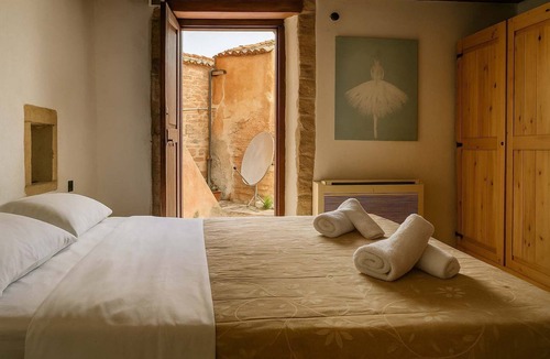 Monemvasia House | Menexes Suites Fiorelli Suite with Garden View