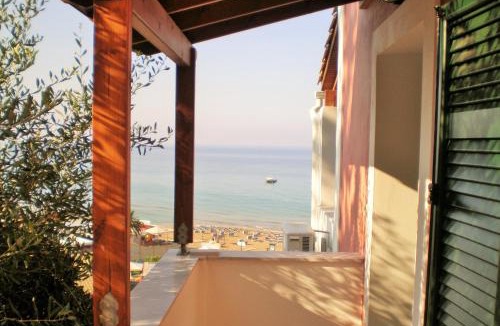 Glyfada Apartment | MENIGOS RESORT - Moon River - No 168