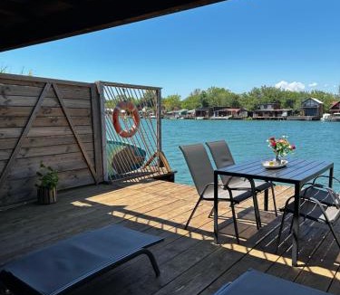 Ulcinj Ski Chalet | Meris
