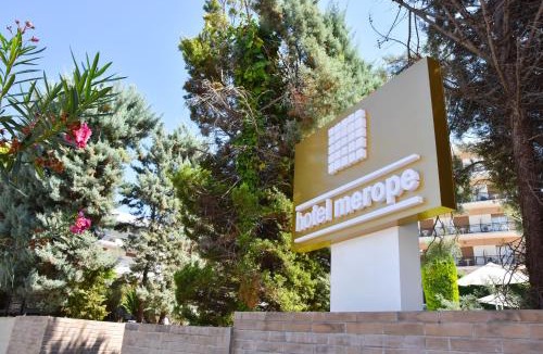 Karlovassi Hotel | Merope Hotel