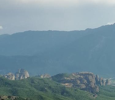 Vlachava Apartment | Meteora's sunset