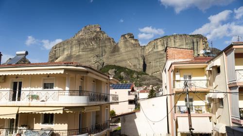 Kalambaka Apartment | Meteora Skyline by Meteora Residencies