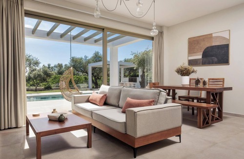Vasilikos Villa | Metis - Two Bedroom Villa, Sleeps 4